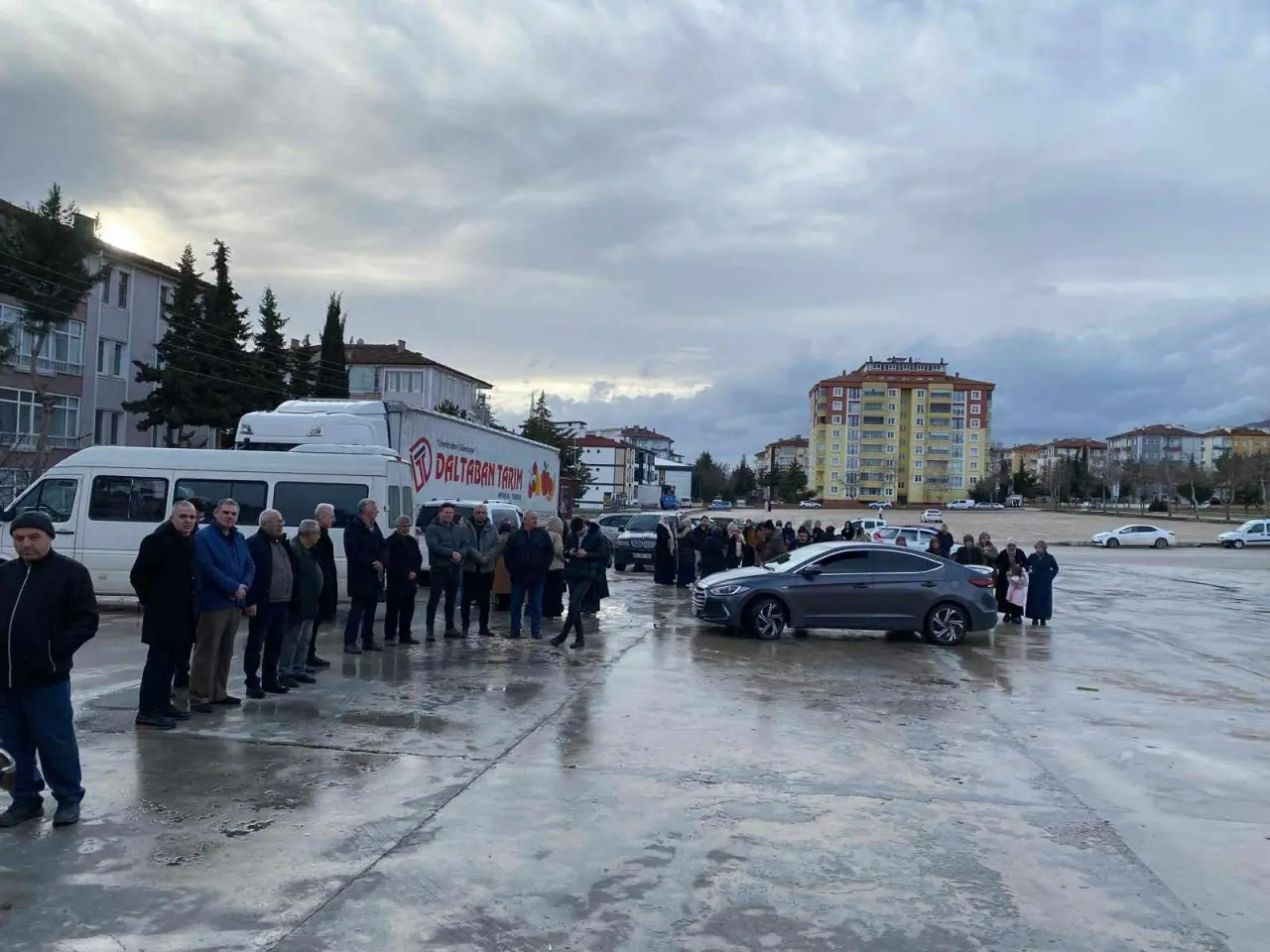 Umre Yolcuları Dualarla Uğurlandı 2