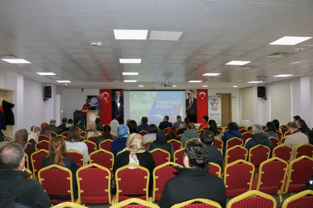 Amasya’da TEKNOFEST Toplantısı Düzenlendi 1
