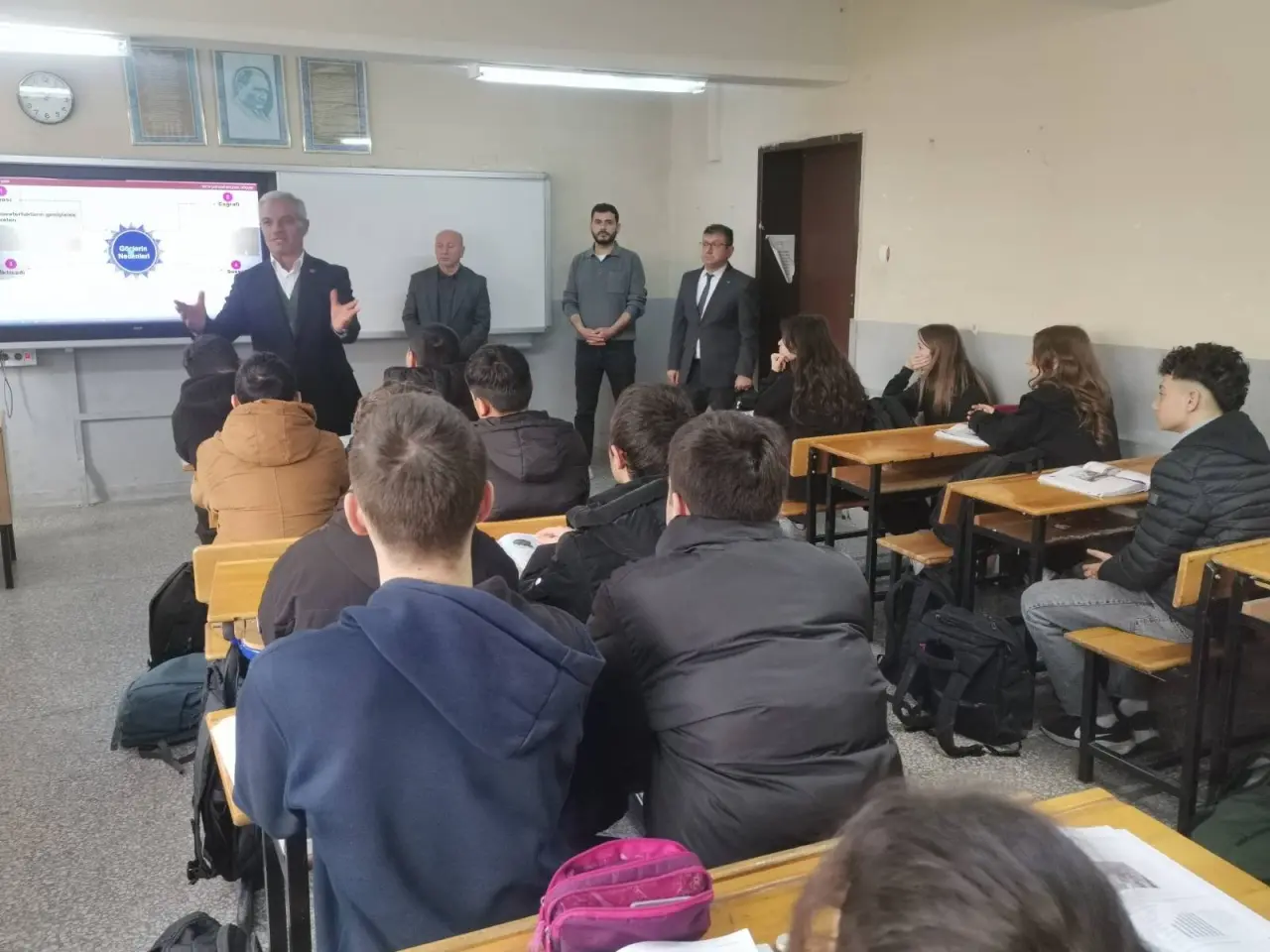Merzifon’da Gençliğe Değer Aşısı 4