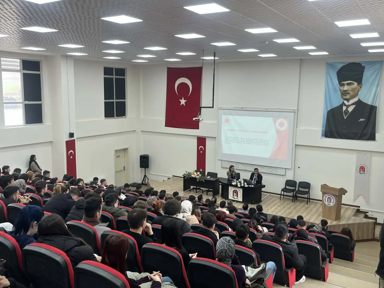 Merzifon'da Gençlere Dijital Suç Alarmı 2