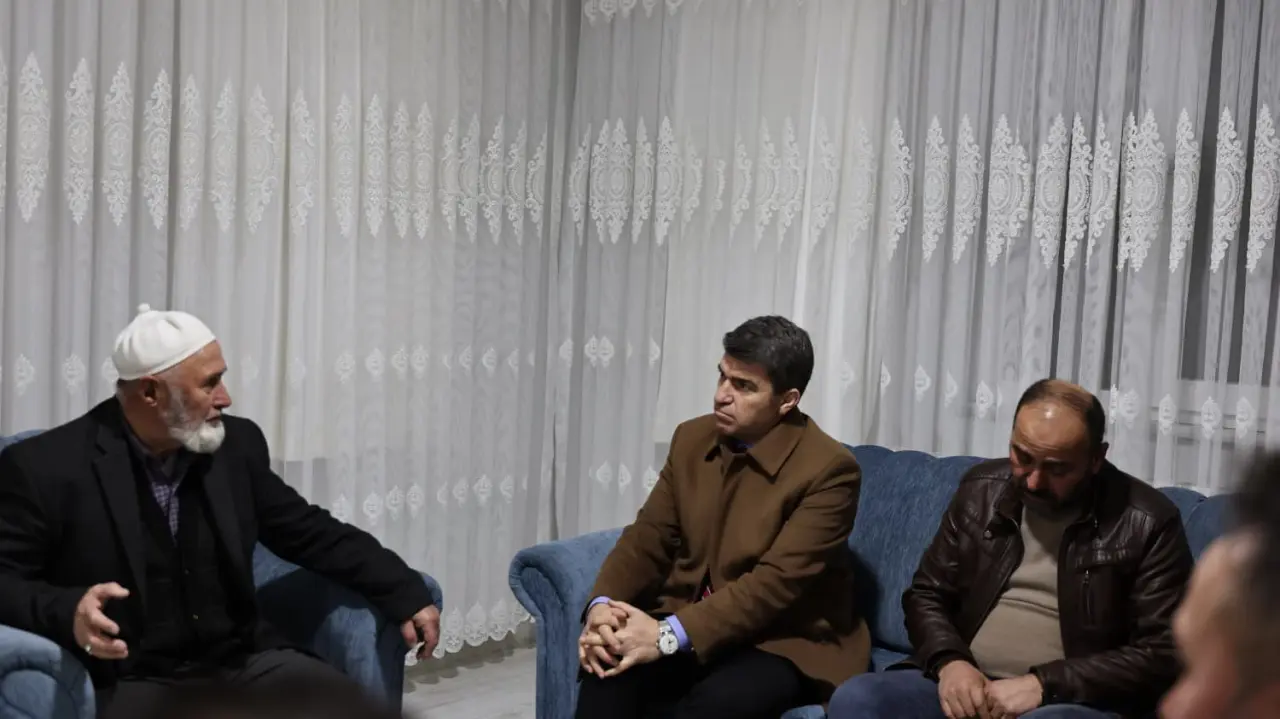 Amasya Tek Yürek: Vali Bakan Suluova’da 3