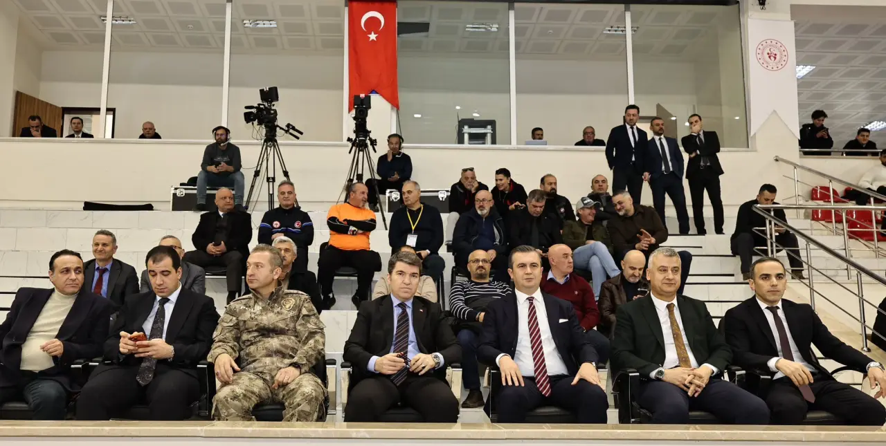 Amasya’da Hentbolun Zirvesi: Türkiye Finalleri Tamamlandı 3