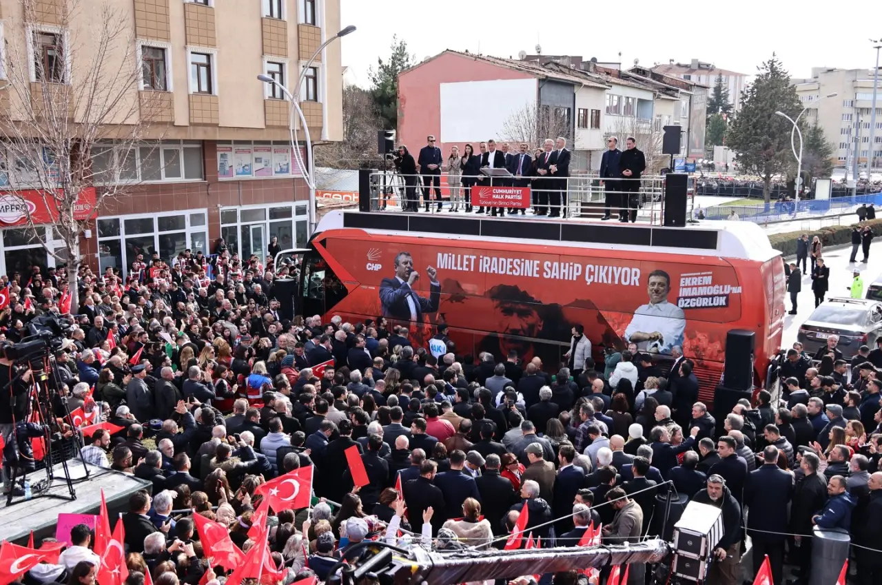 Çorum Meydanlara Sığmadı: Halk İradesi Tek Ses Oldu 14