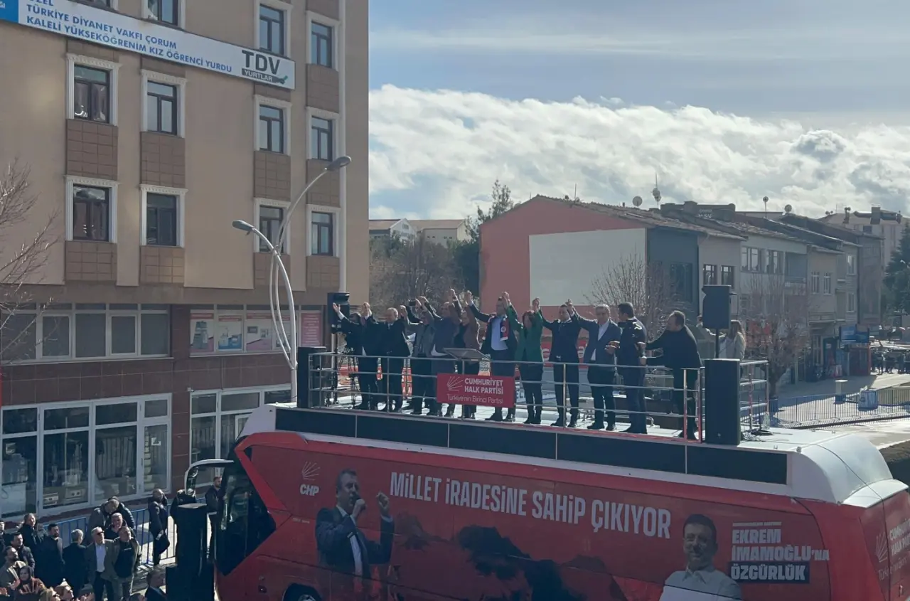 Çorum Meydanlara Sığmadı: Halk İradesi Tek Ses Oldu 8