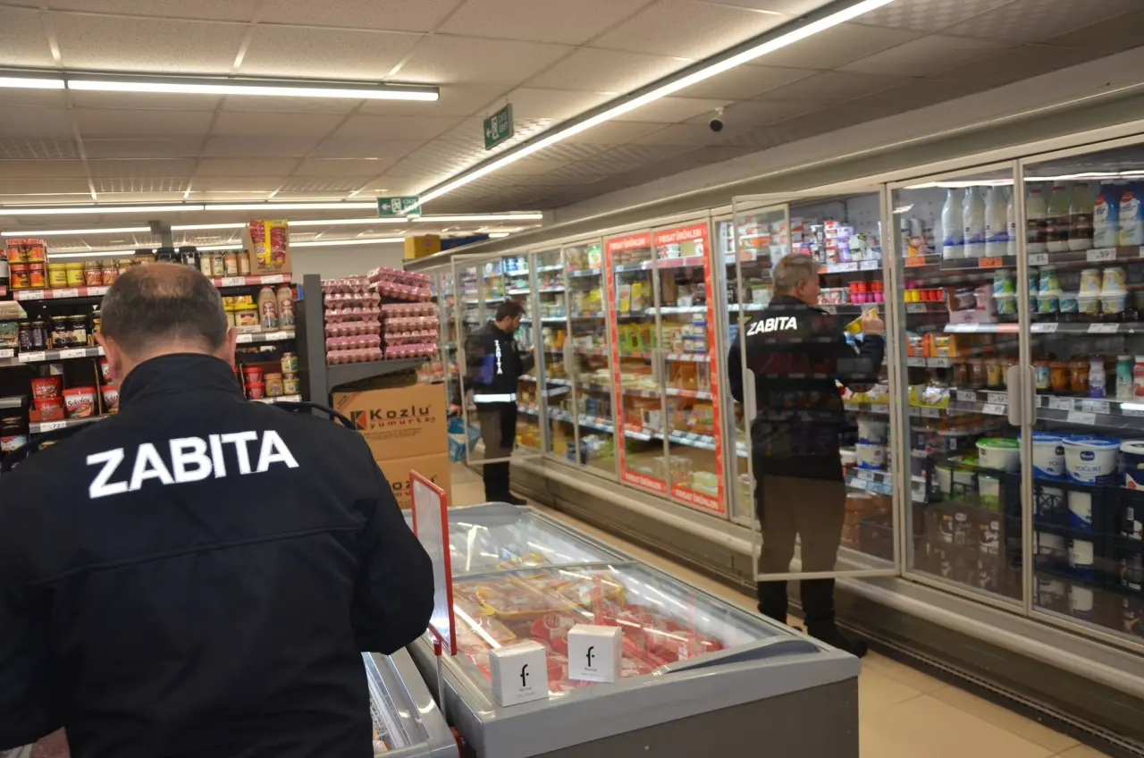 Göynücek’te Zincir Marketlere Sıkı Denetim 9