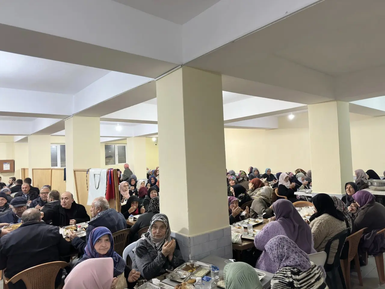 Vekiller Boraboy Köyü’nde İftar Sofrasında Buluştu 3