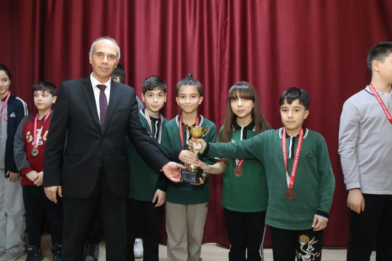 Amasya’da Satranç Heyecanı Sona Erdi 13