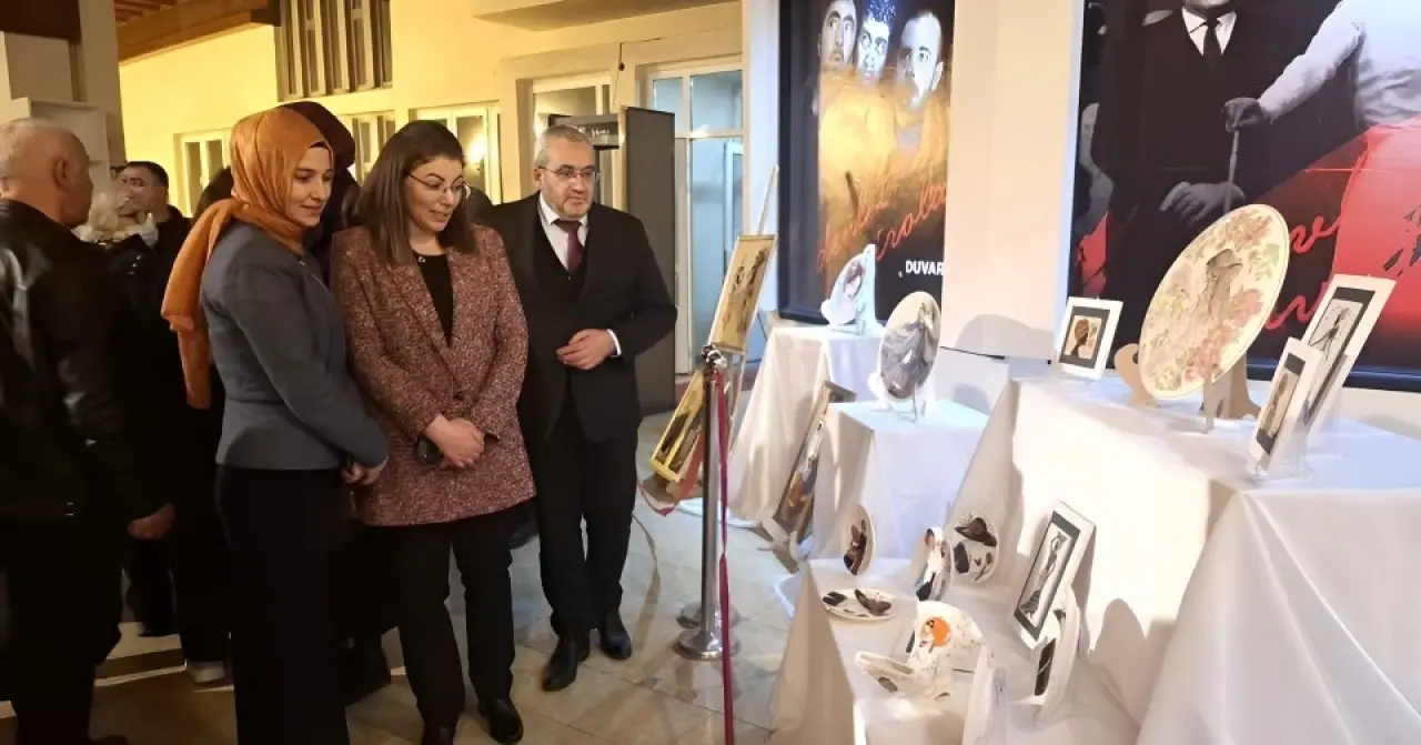 Çorum’da “Kadının Işığı” Sergisi Açıldı 4