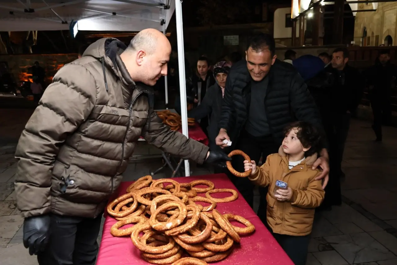 Merzifon’da Kadir Gecesi’nde Gönüller Isındı 7