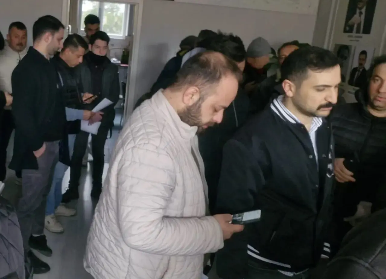 Çorum’da Plaka Kuyruğu Tepki Çekti 2