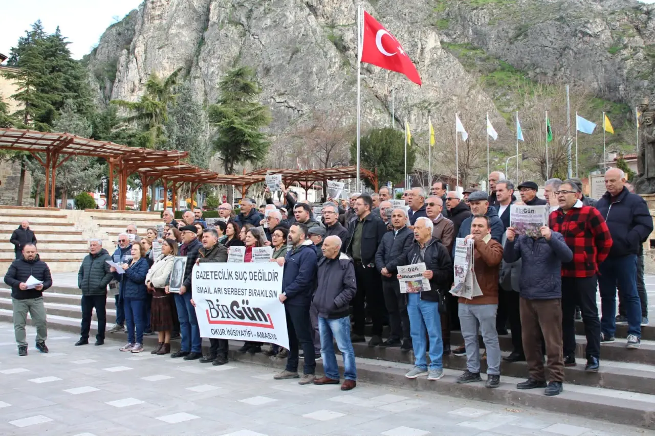 Eğitim-Sen: GAZETECİLİK SUÇ DEĞİLDİR! 2