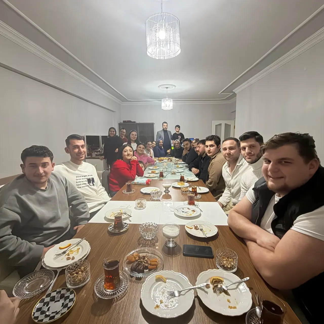 Merzifon’da AK Parti Teşkilatı Aynı Sofrada 4