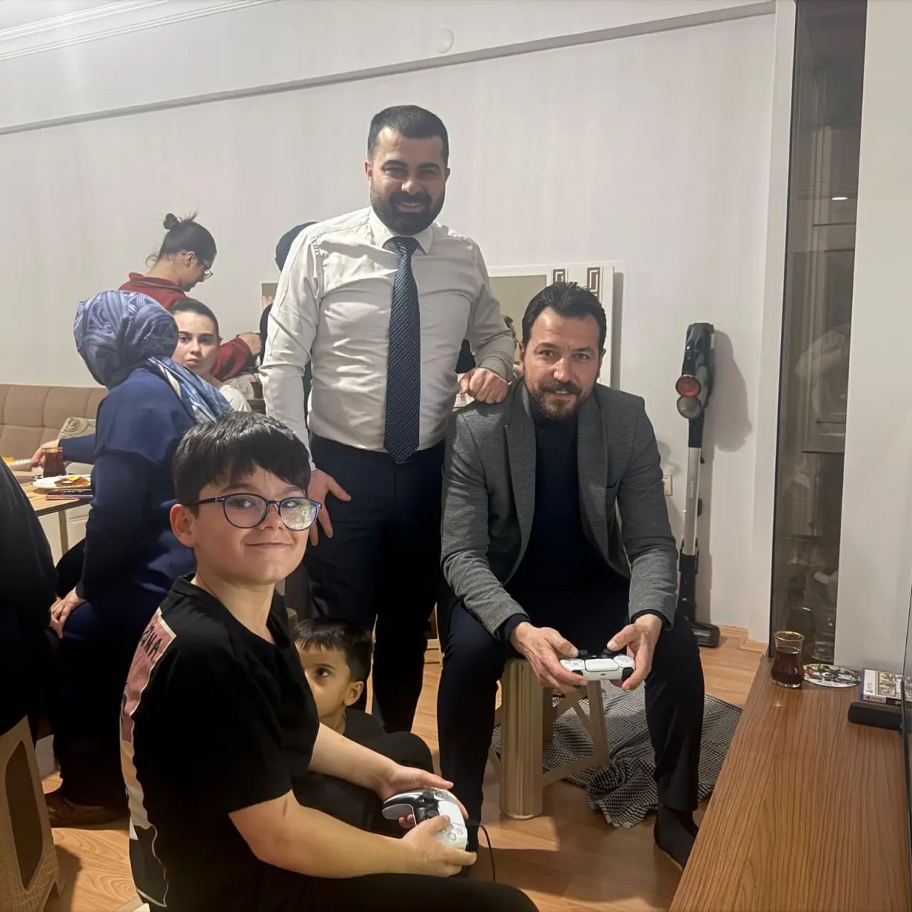 Merzifon’da AK Parti Teşkilatı Aynı Sofrada 1