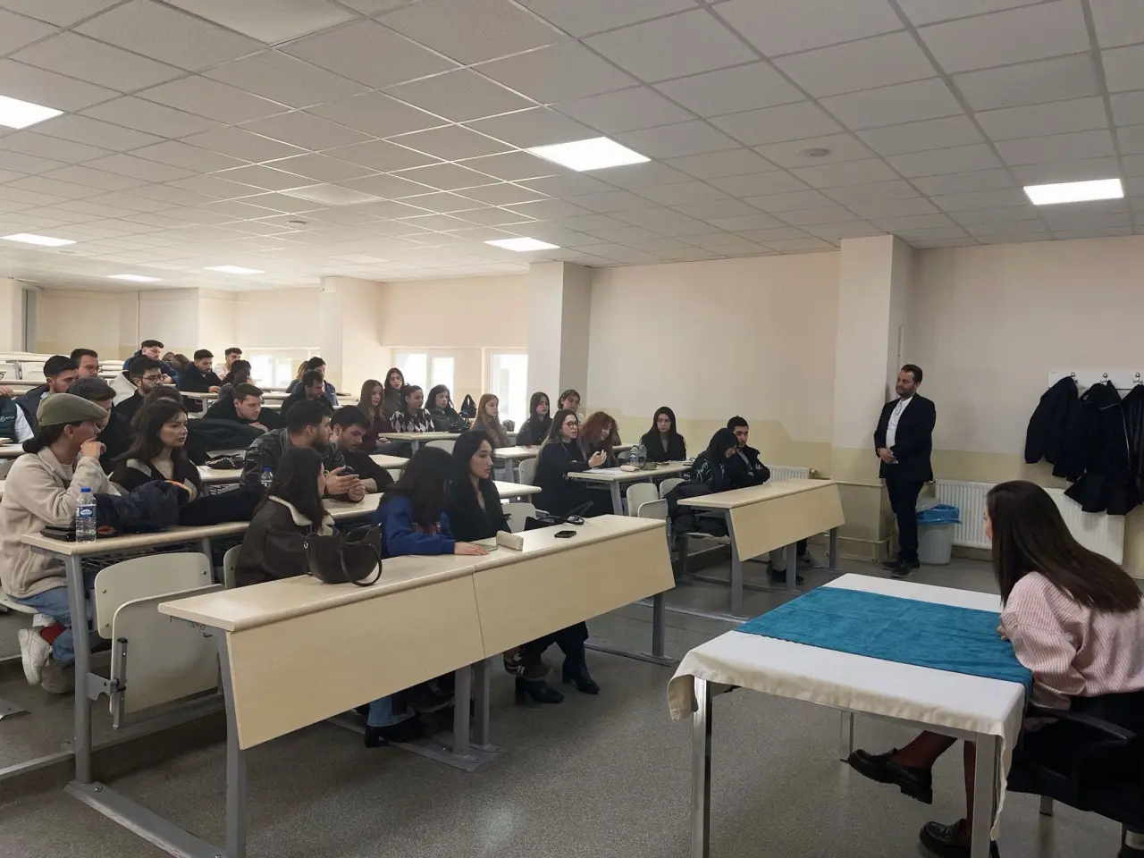 Güner Gençlere Girişimciliği Anlattı 4