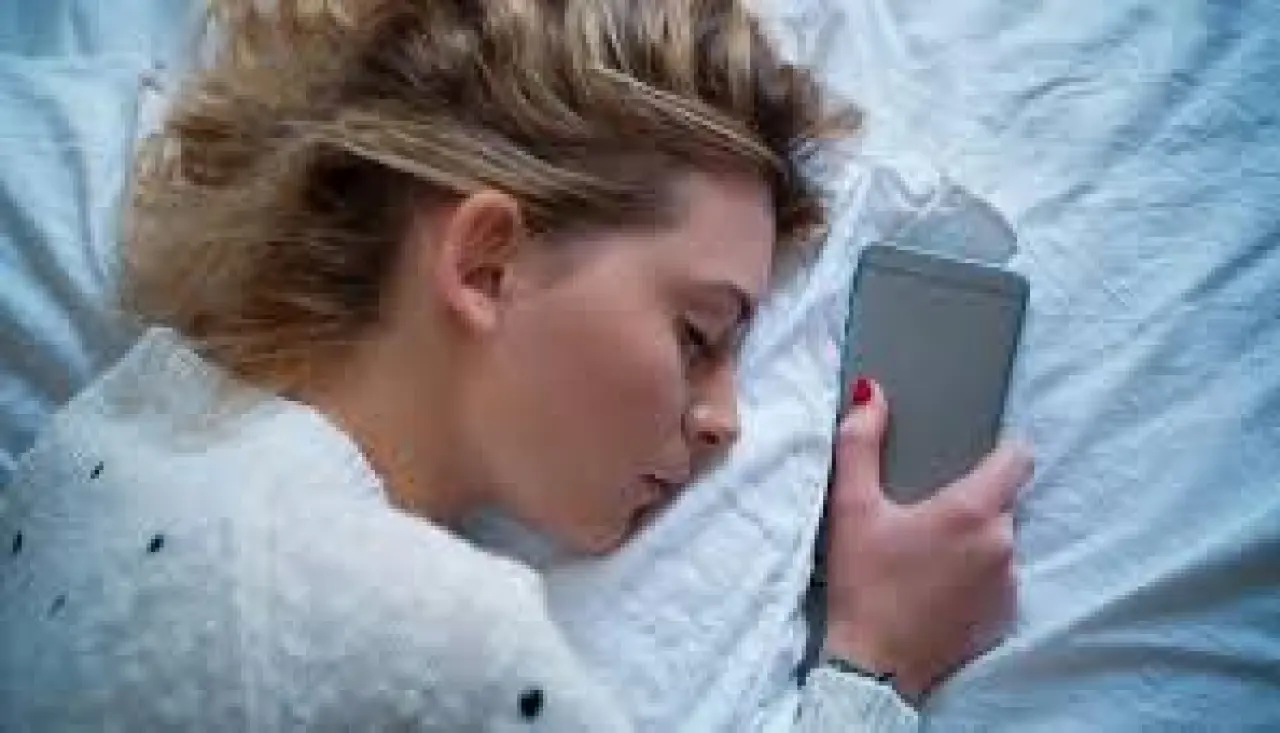 Rüyada Telefon Çalması Ne Anlama Geliyor? Bu Rüya Size Ne Mesaj Veriyor? 2