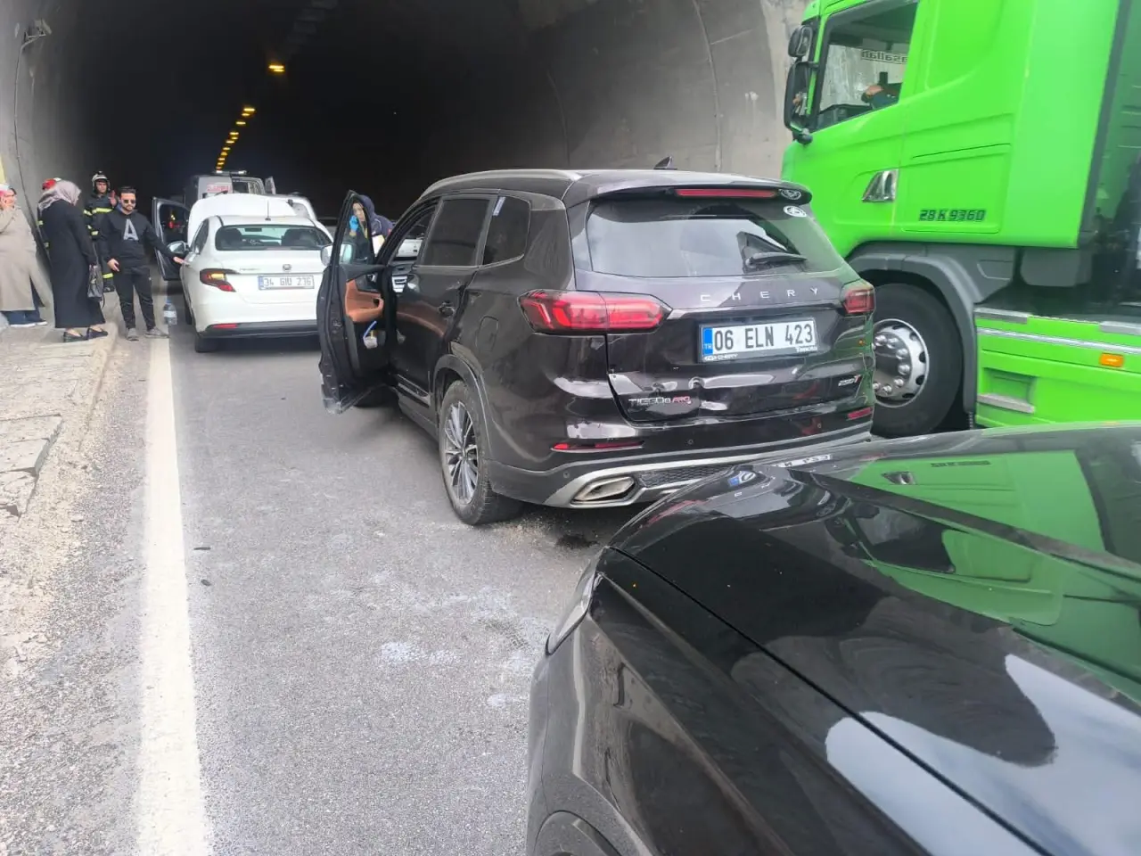 Zincirleme Trafik Kazası 10