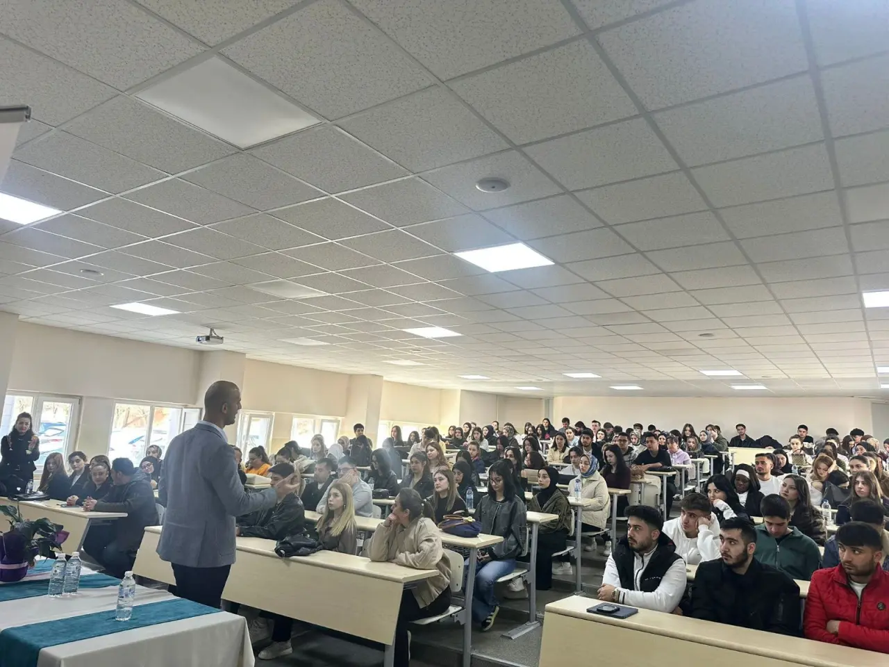 Amasya Üniversitesi’nde Gençlere Yol Haritası Çizildi 2