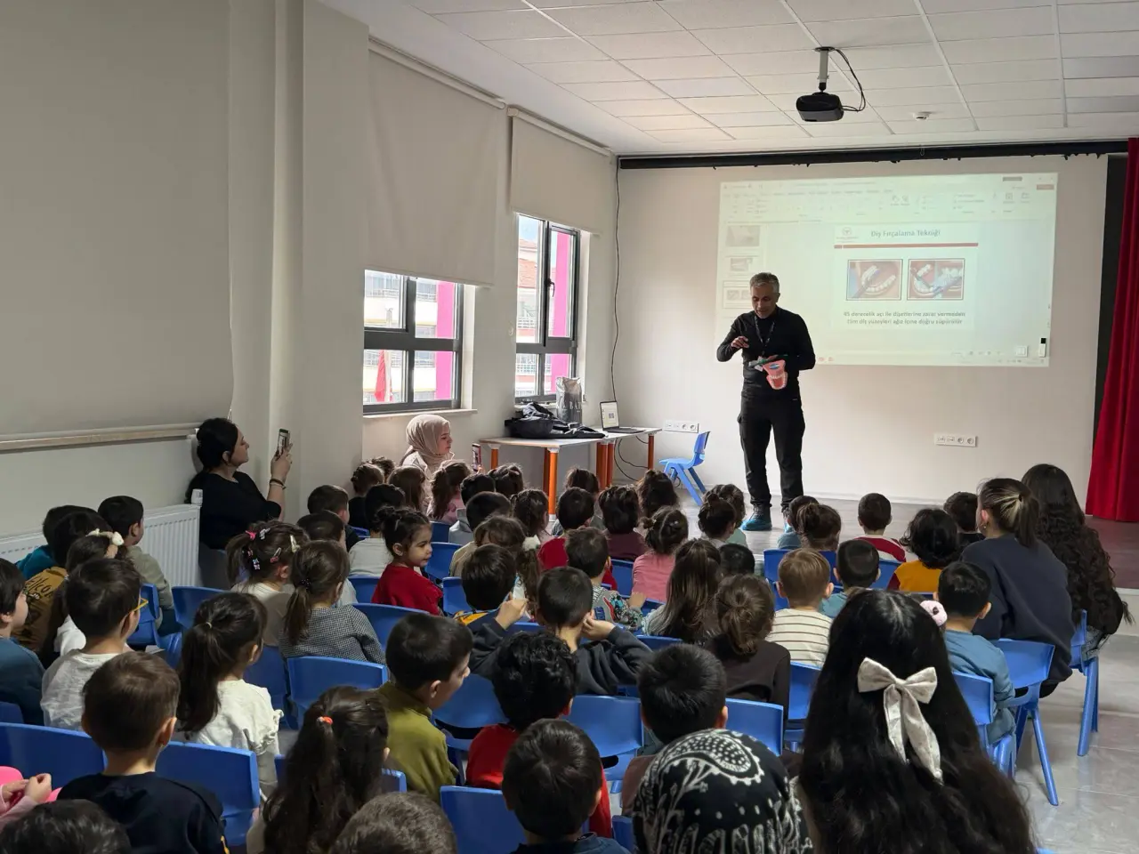 Amasya’da Miniklere Ağız Sağlığı Eğitimi 1
