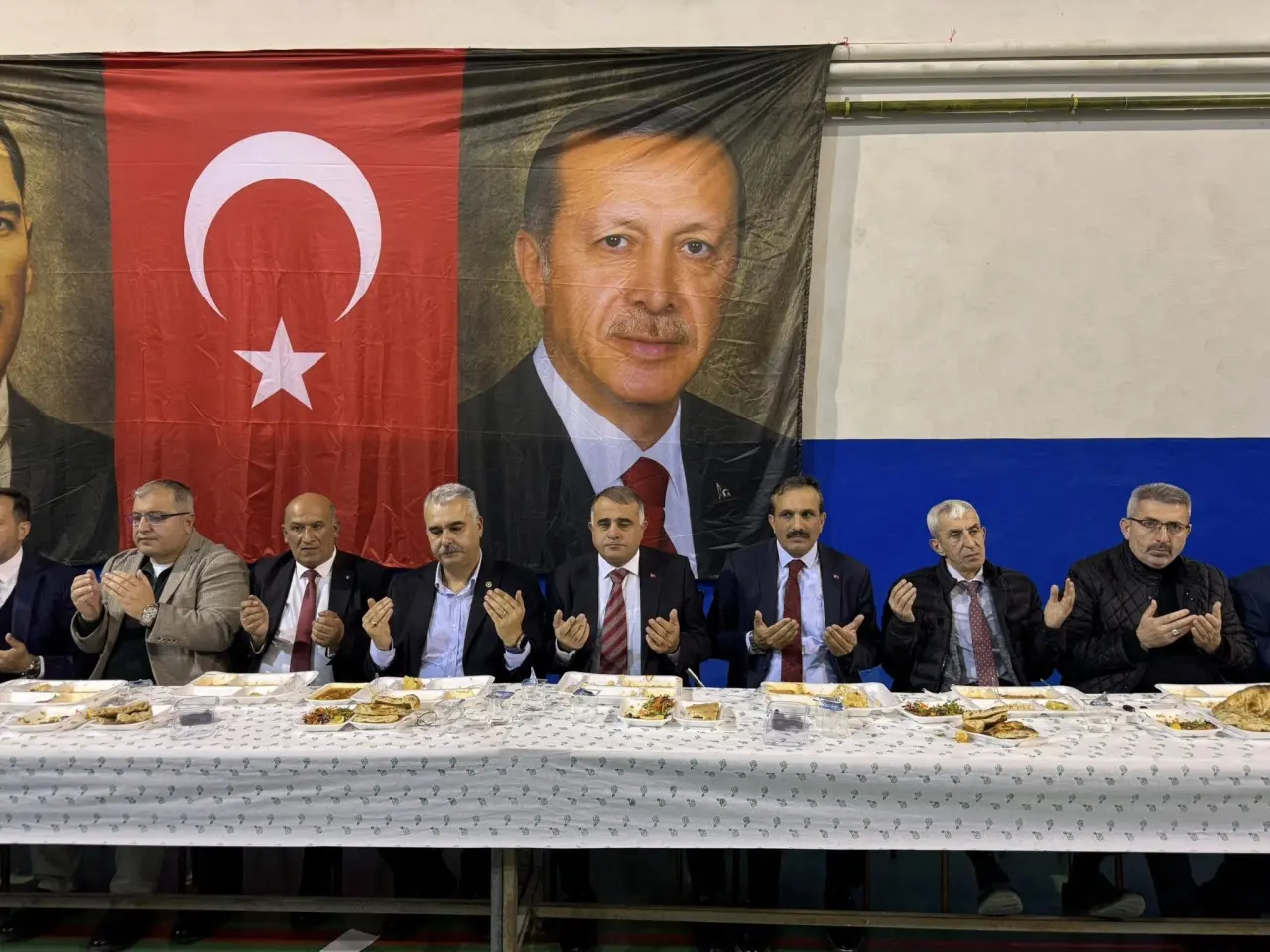 Uğurludağ’da AK Parti Ramazan Bereketini Paylaştı 1