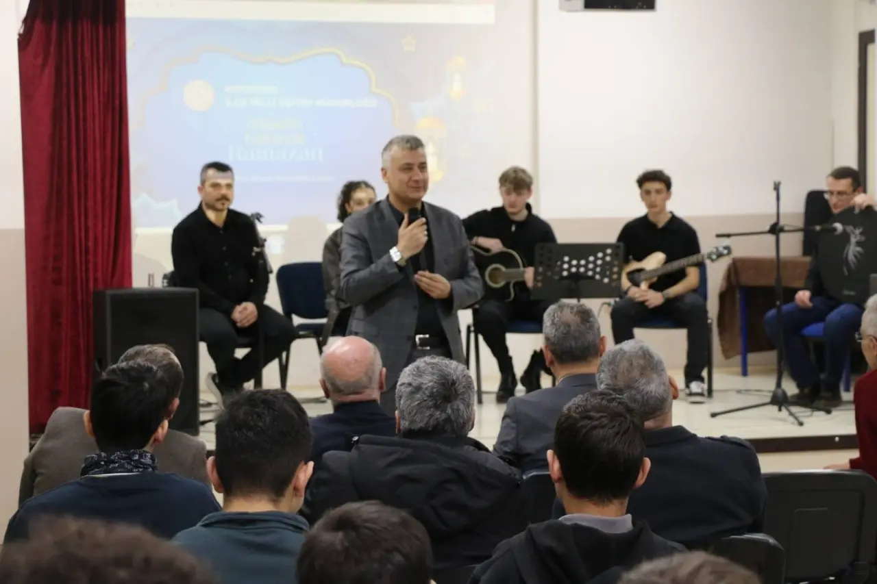 Merzifon’da İftar Sofrasında Eğitim 7