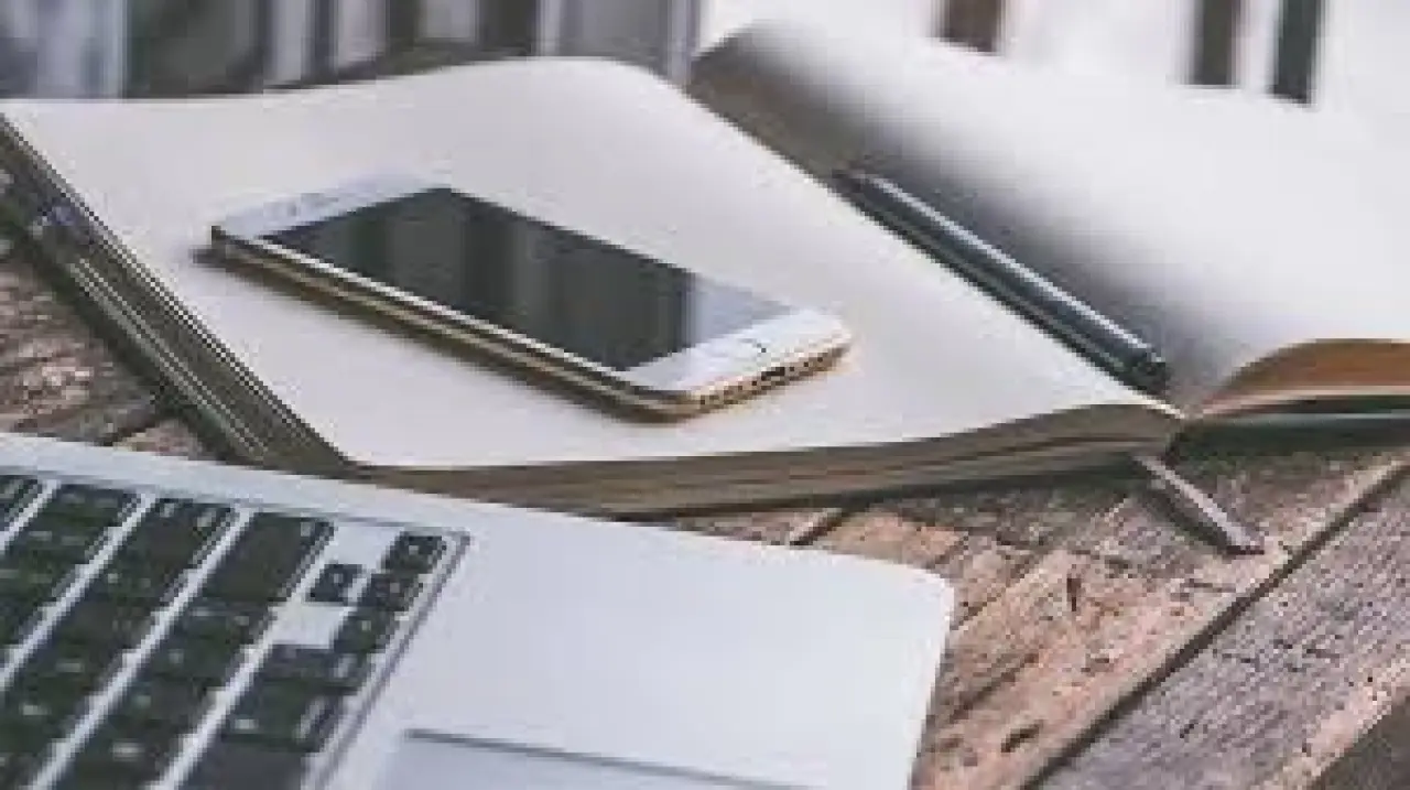 Rüyada Telefon Çalması Ne Anlama Geliyor? Bu Rüya Size Ne Mesaj Veriyor? 1