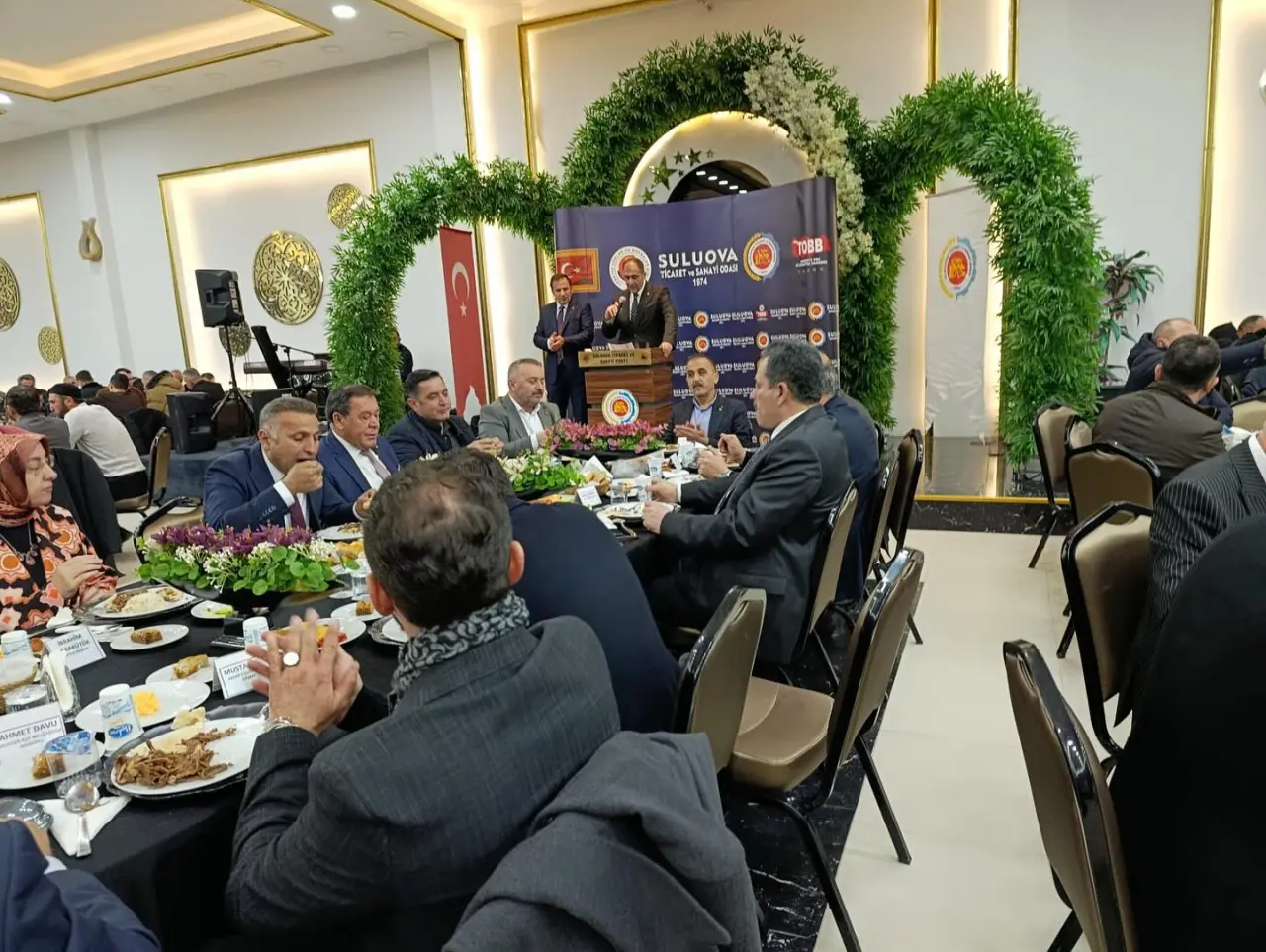 Aksu: “Ekonomik Zorlukları Birlikte Aşacağız” 5