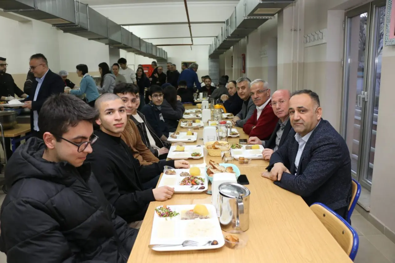 Merzifon’da İftar Sofrasında Eğitim 2