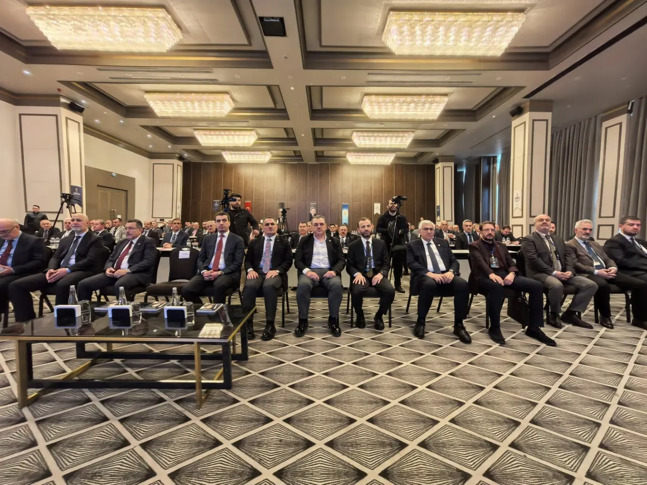 Vekil Çilez Strateji Toplantısında Sahada 4
