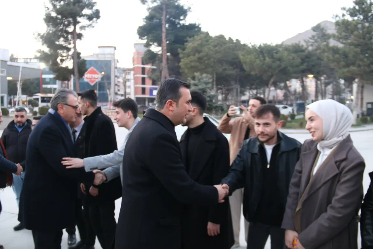 Vekil Öğrencilerle İftarda 6
