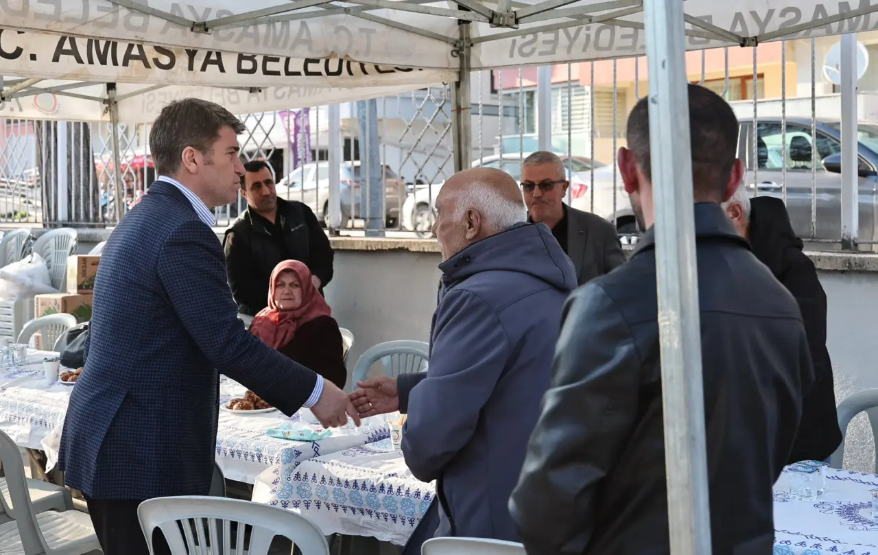 Vali Bakan’dan Acılı Aileye Taziye Ziyareti 1