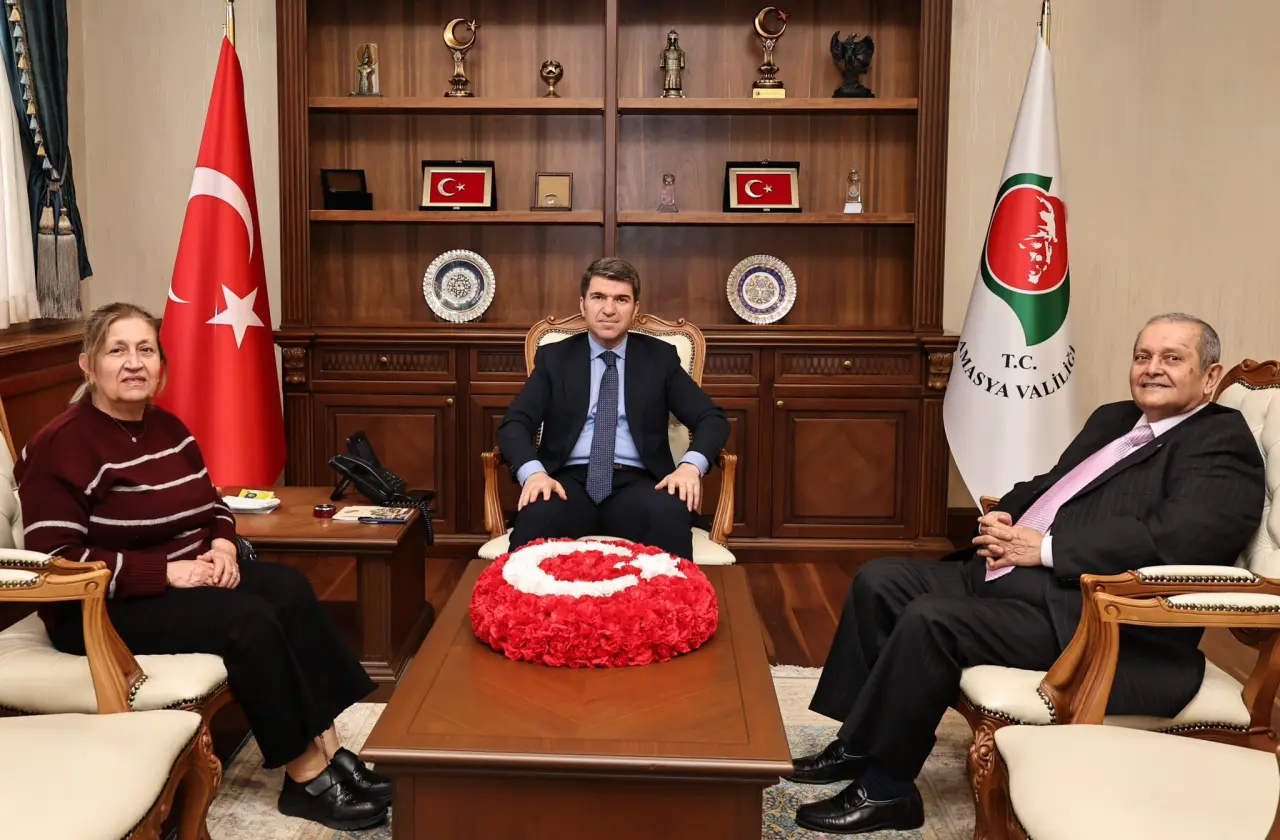 Amasya Valisi Önder Bakan’a Ziyaretçi Yoğunluğu 2