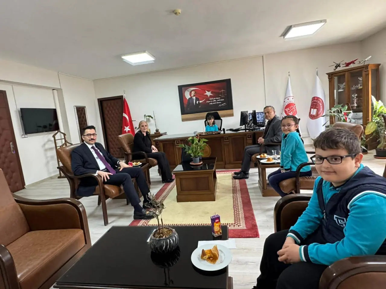 Adalet Çocuklara Emanet Edildi 4