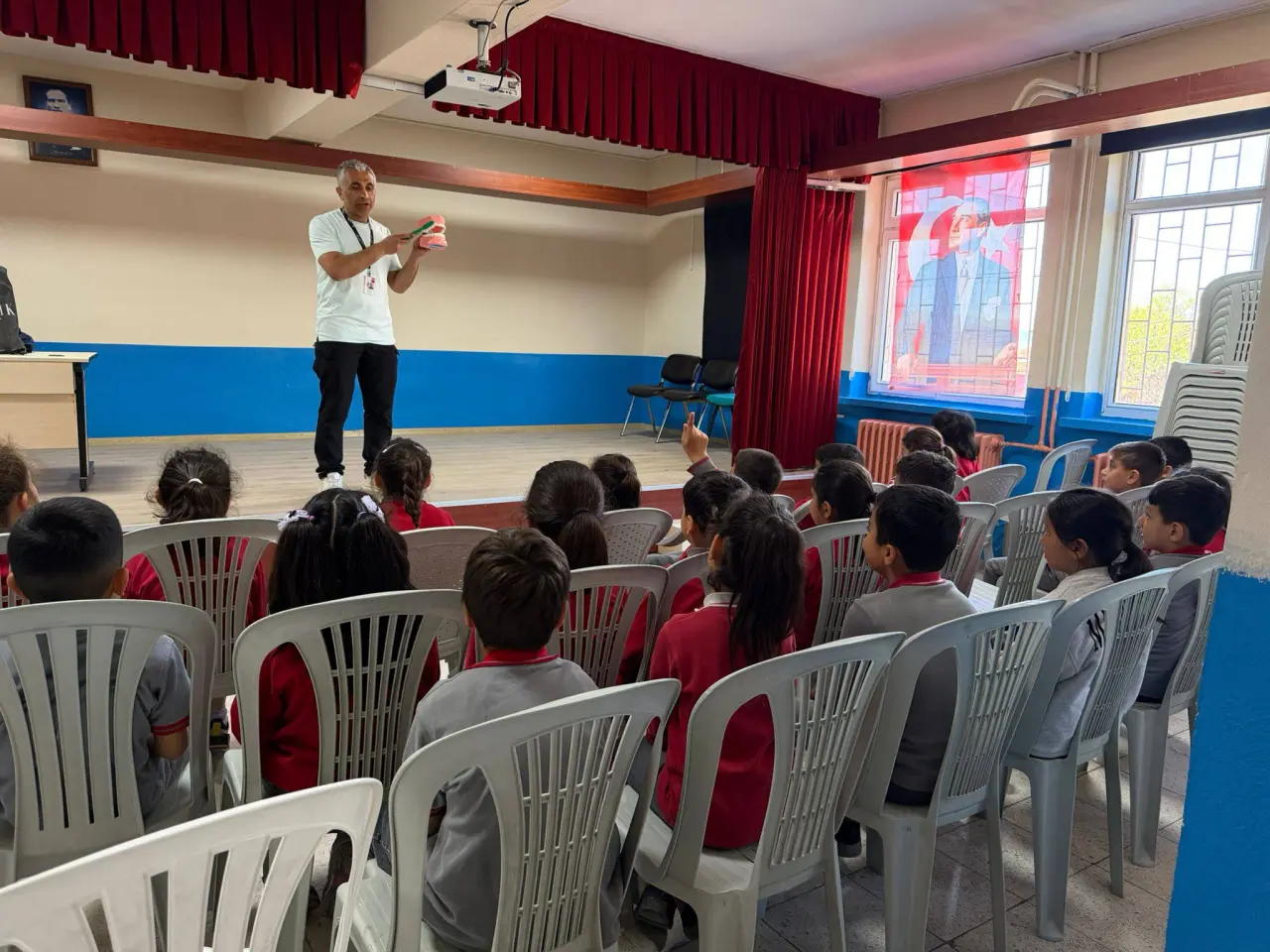 Amasya’da Öğrencilere Sağlık Eğitimi Verildi 3