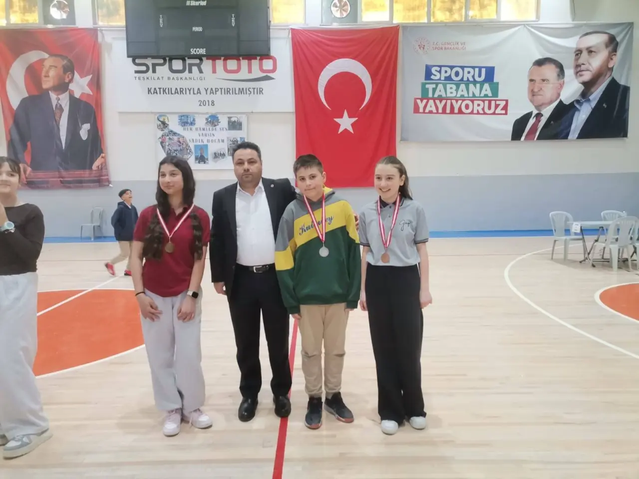 Merzifon’da Oyun Turnuvaları Ödülle Bitti 3