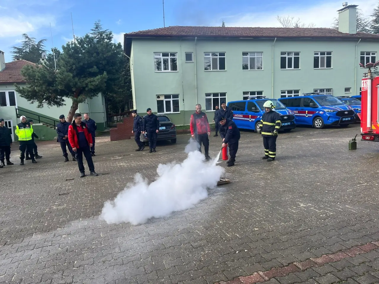 Merzifon’da Askere Yangın Eğitimi 6