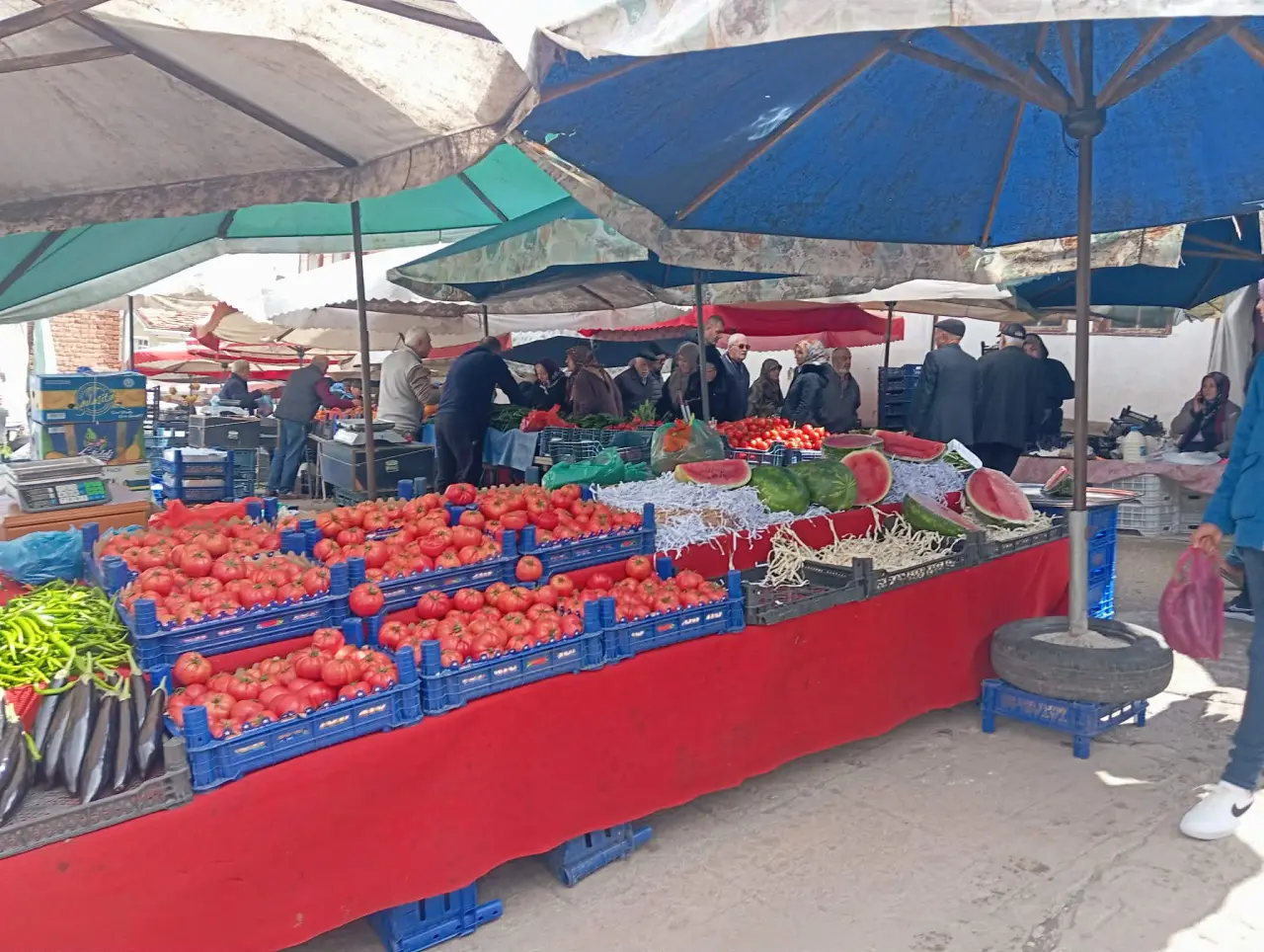 Merzifon Pazarında Yoğunluk! Fiyatlar Cep Yakıyor! 3