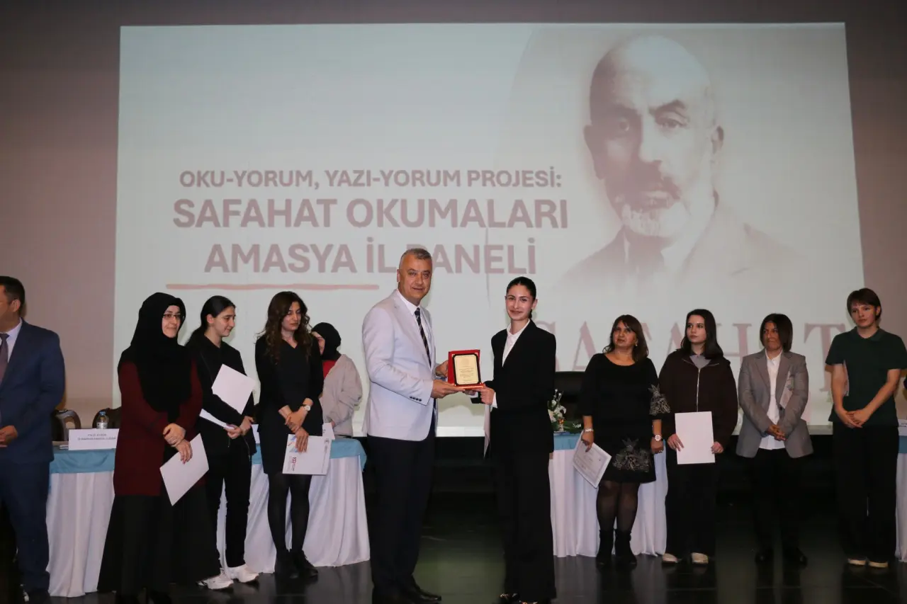 Amasya’da Safahat Paneli 5