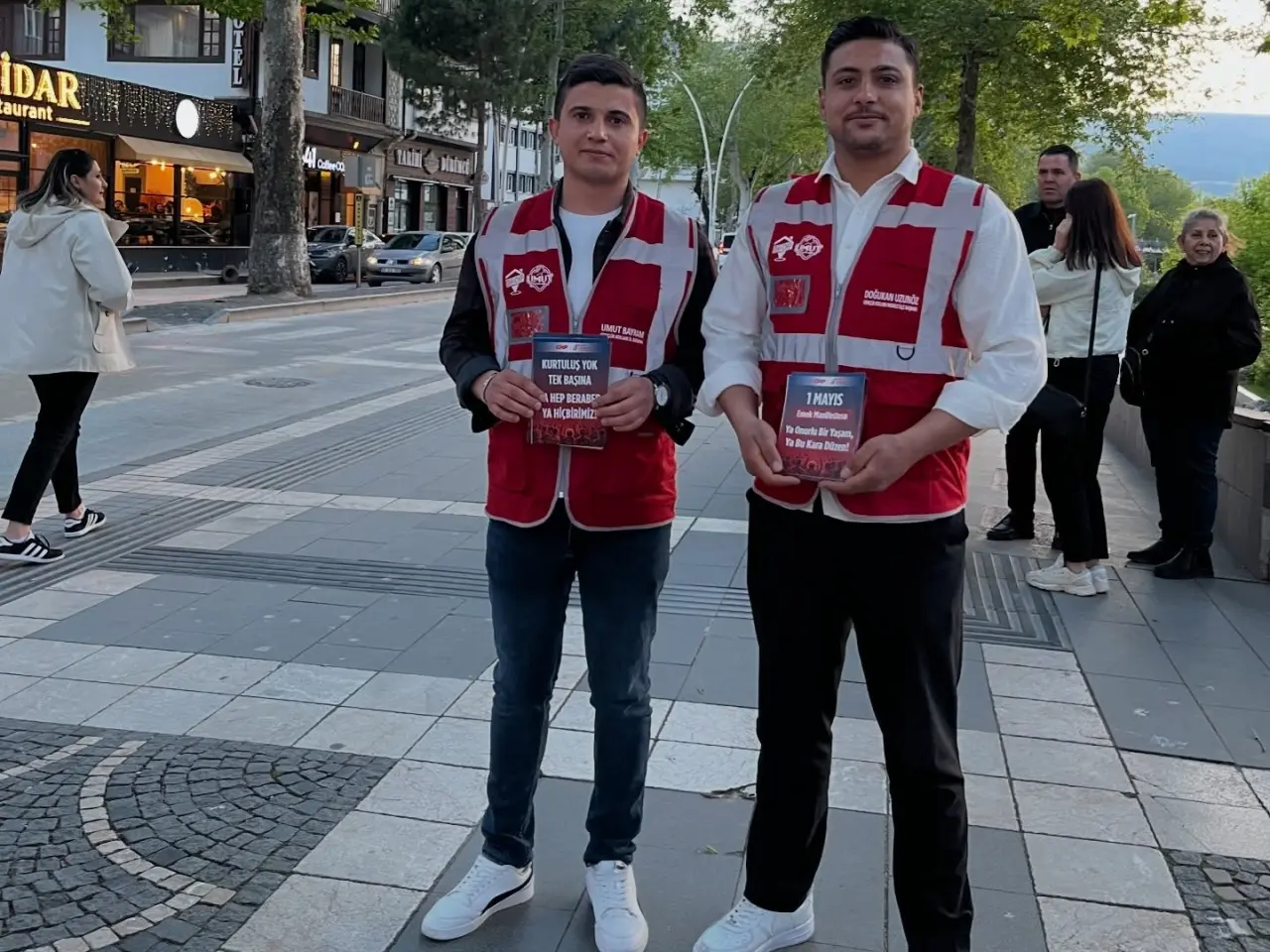 Amasya’da CHP Gençleri Sahada 3