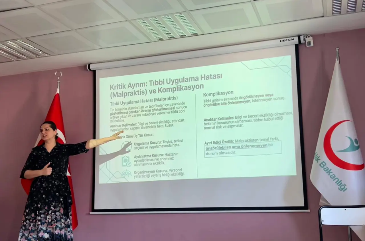 Amasya’da Sağlık Personeline Yasal Süreç Anlatıldı 3