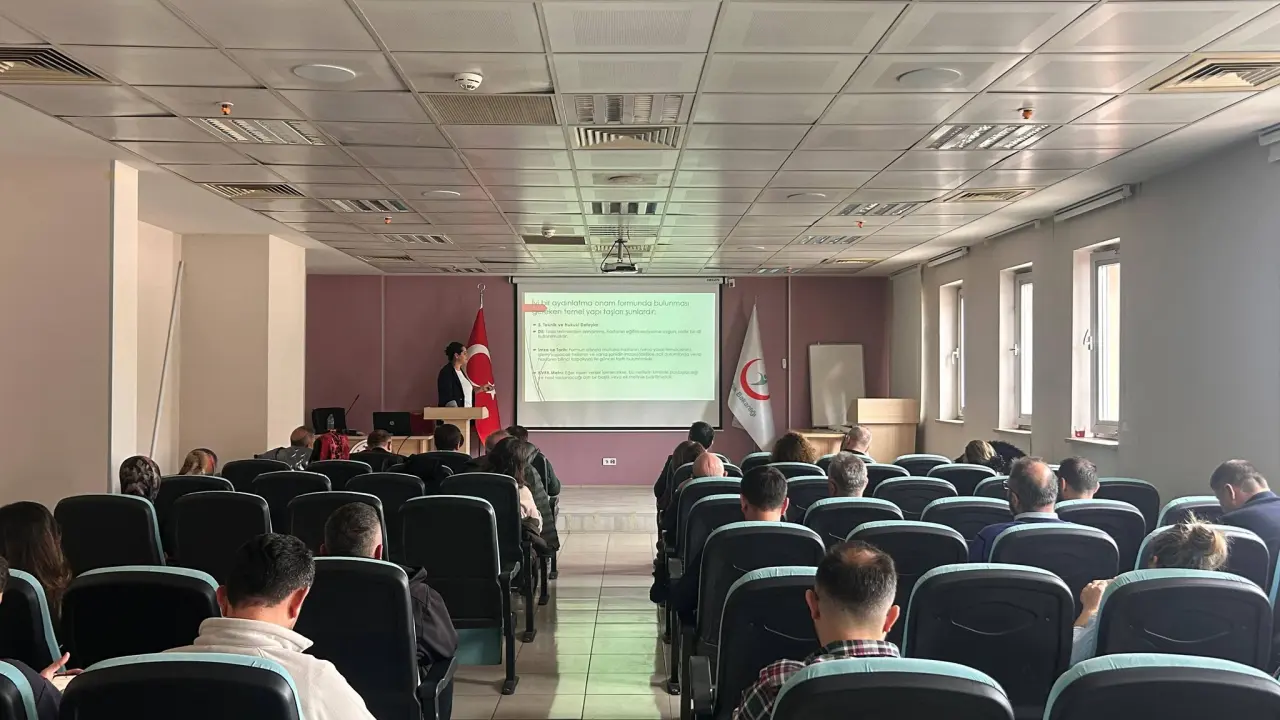 Amasya’da Sağlık Personeline Yasal Süreç Anlatıldı 4