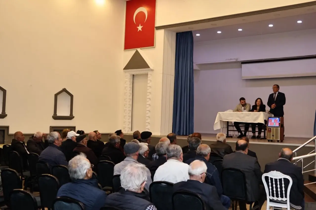 CHP Merzifon’da Yeni Program Tanıtıldı! 1