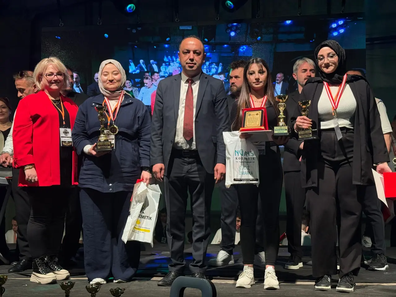 Çorum’da Genç Yetenekler Sahnede Şov Yaptı! 5