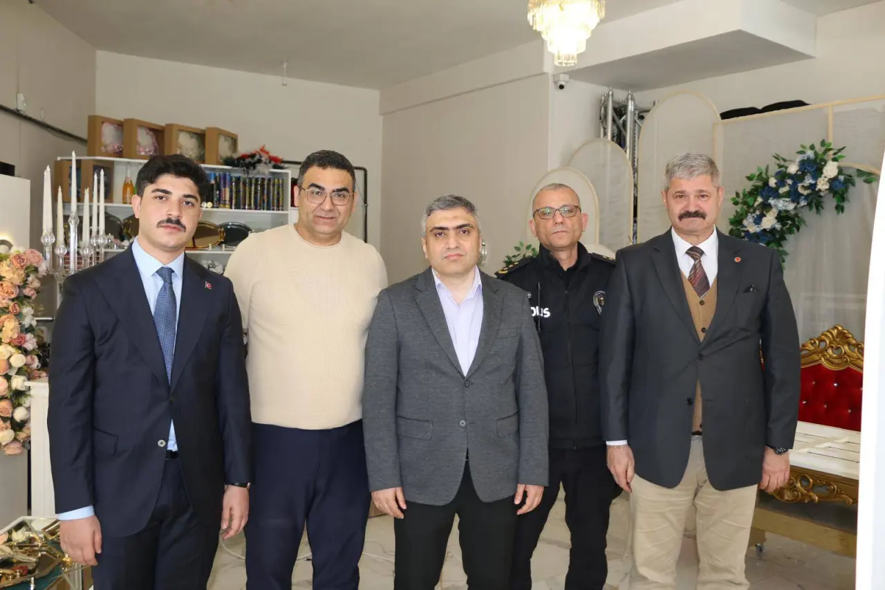 Merzifon Kaymakamı Sahada: Esnafın Sesi Dinlendi 4