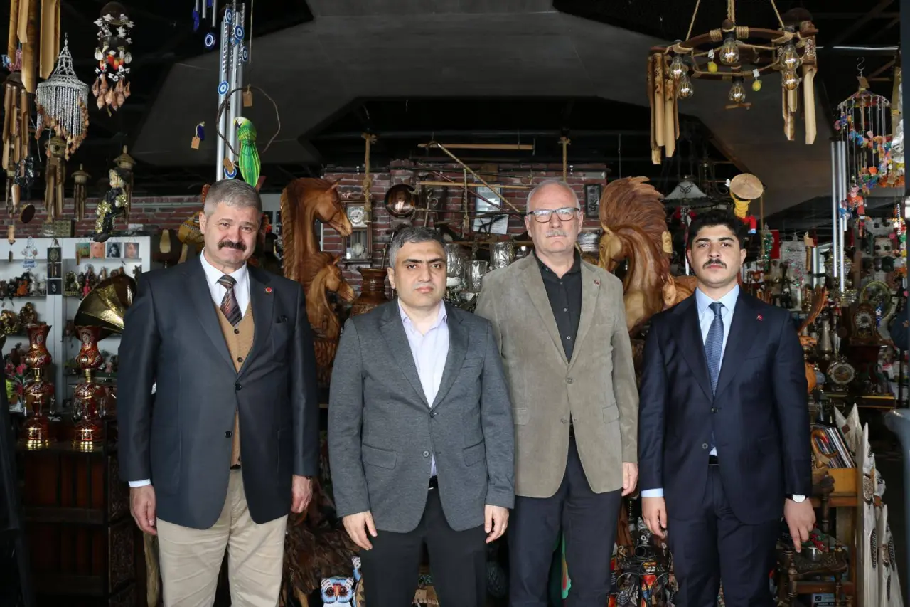 Merzifon Kaymakamı Sahada: Esnafın Sesi Dinlendi 1