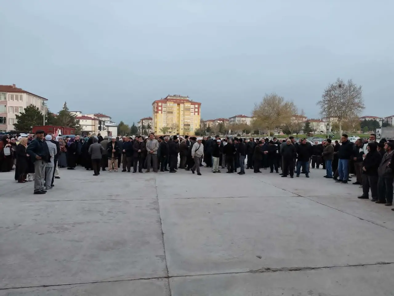 MERZİFON’DA 55 HACI ADAYI DUALARLA YOLA ÇIKTI 3