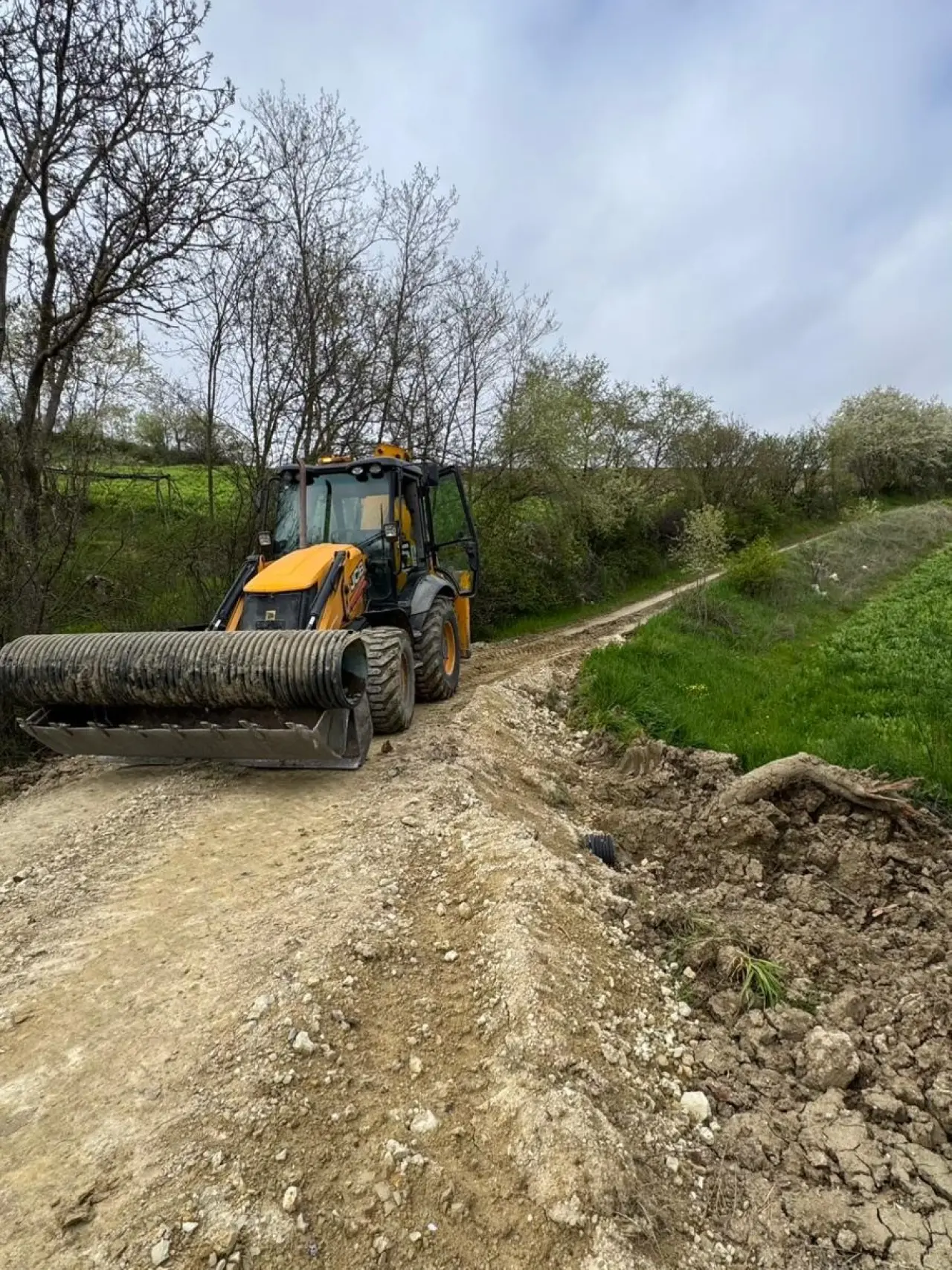 Merzifon’da Kırsala Hizmet! Yollar Yenilendi 1