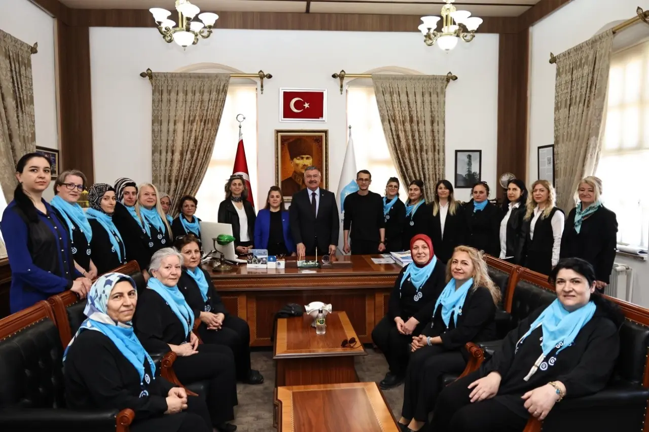 Zübeyde Hanım Kadınları, Başkan Kargı’yı Ziyaret Etti! 1