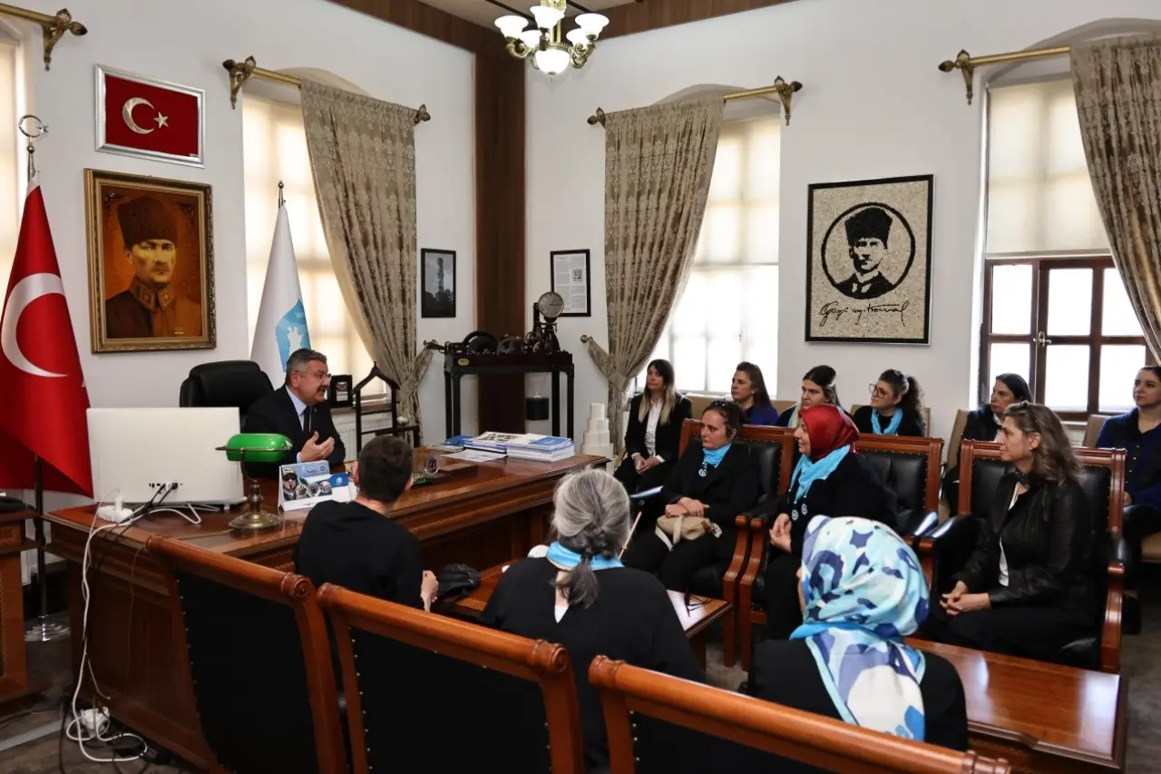 Zübeyde Hanım Kadınları, Başkan Kargı’yı Ziyaret Etti! 4