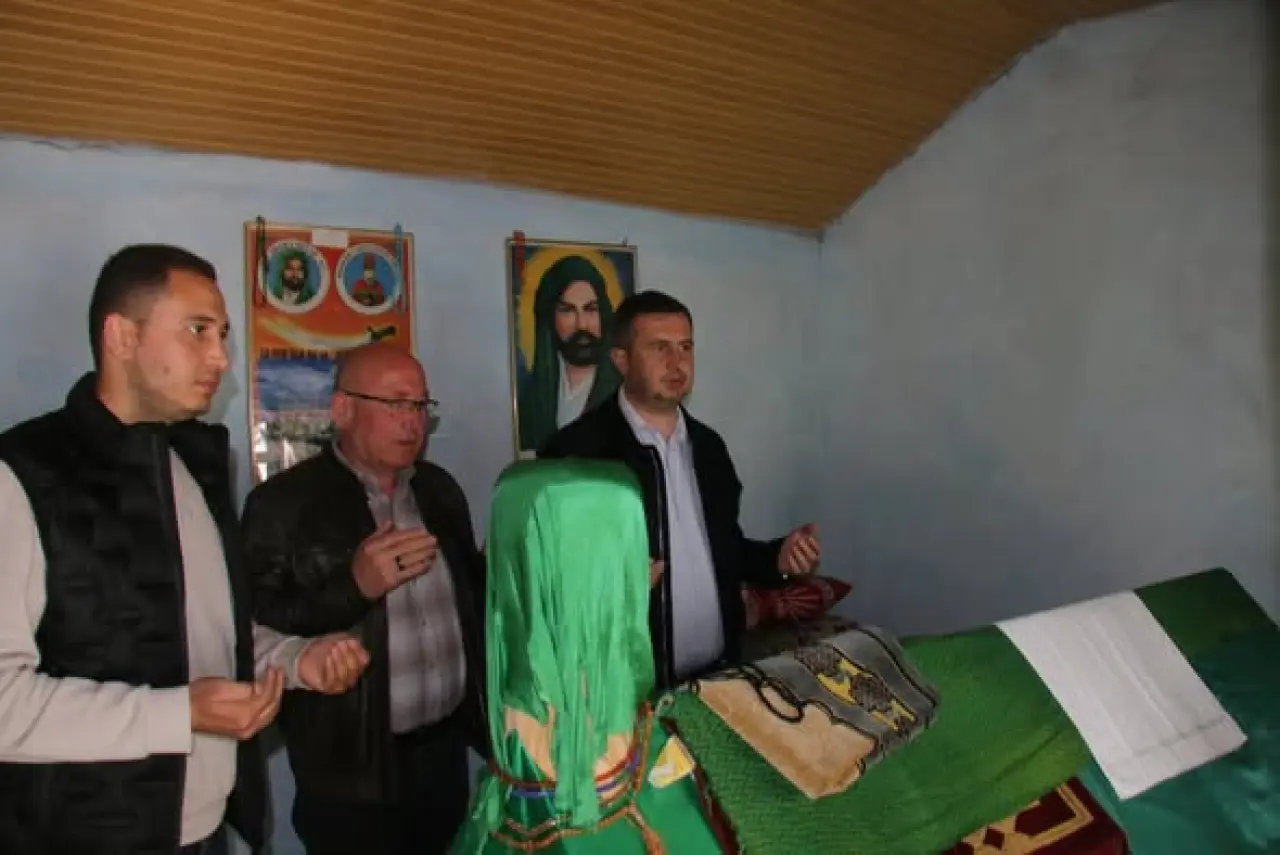 AK Parti Amasya Heyeti Köy Köy Sahada 1
