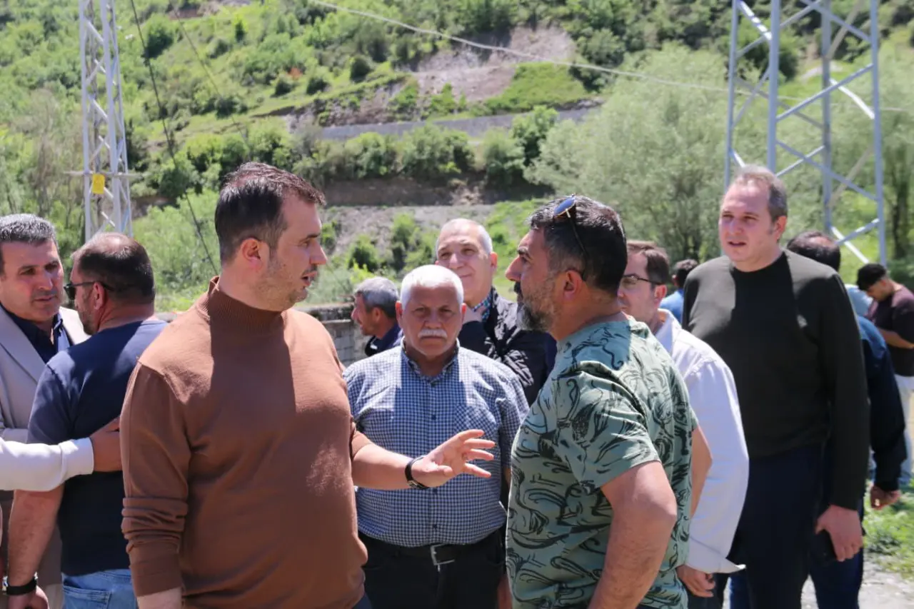 AK Parti Amasya Heyeti Sel Bölgesinde Sahaya İndi 2